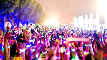 5 Reasons You Can’t Miss the UV Glow Run in Qatar!