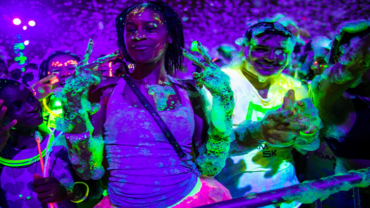 The First-Ever UV Glow Run in Qatar: A Night to Remember!